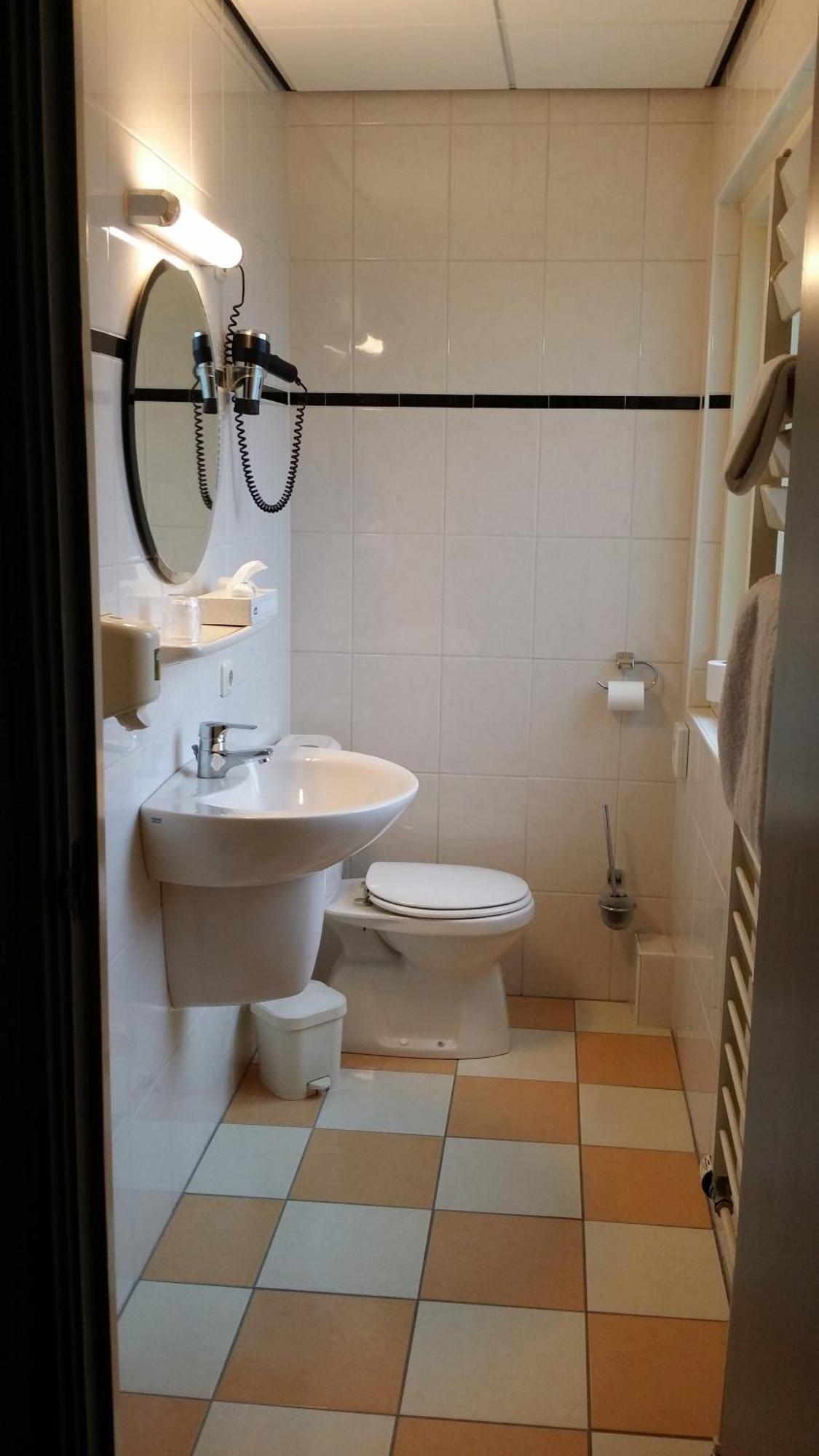 Hotel Hof Van Gelre By Flow ロヘム 部屋 写真